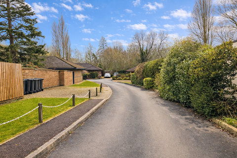 2 bedroom retirement property for sale, Windsor Drive, Bristol BS48