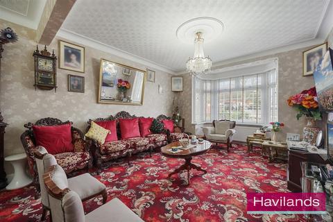 4 bedroom terraced house for sale, Great Cambridge Road, London