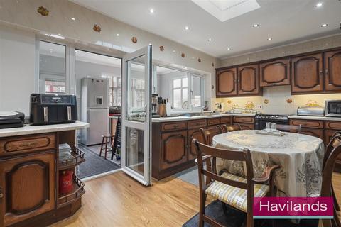 4 bedroom terraced house for sale, Great Cambridge Road, London
