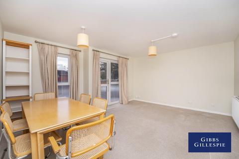 2 bedroom flat to rent, Hall Close, London, W5