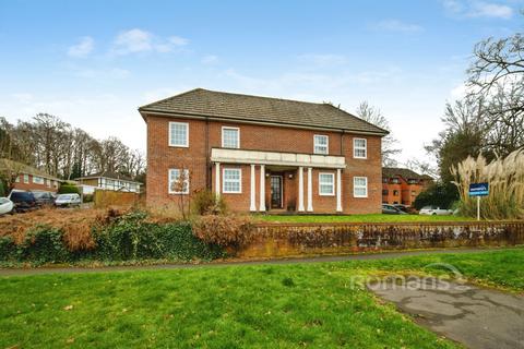 undefined, Crowthorne Road, Bracknell, Berkshire, RG12