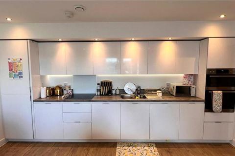 1 bedroom flat to rent, Brooklands Court, Stirling Drive, LU2