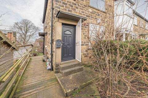 2 bedroom flat to rent, Newton Park Mansions, Laurel Mount, Leeds LS7