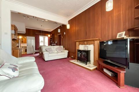2 bedroom semi-detached house for sale, Kew Road, Southport PR8