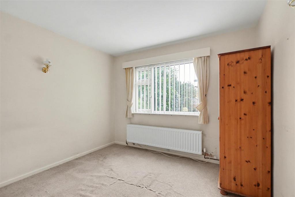 Bedroom 1 1.jpeg