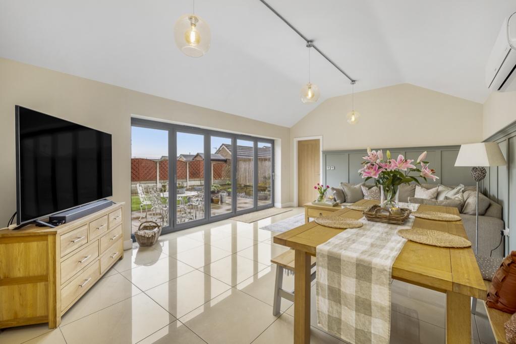7 Newton Close (Metheringham)-18