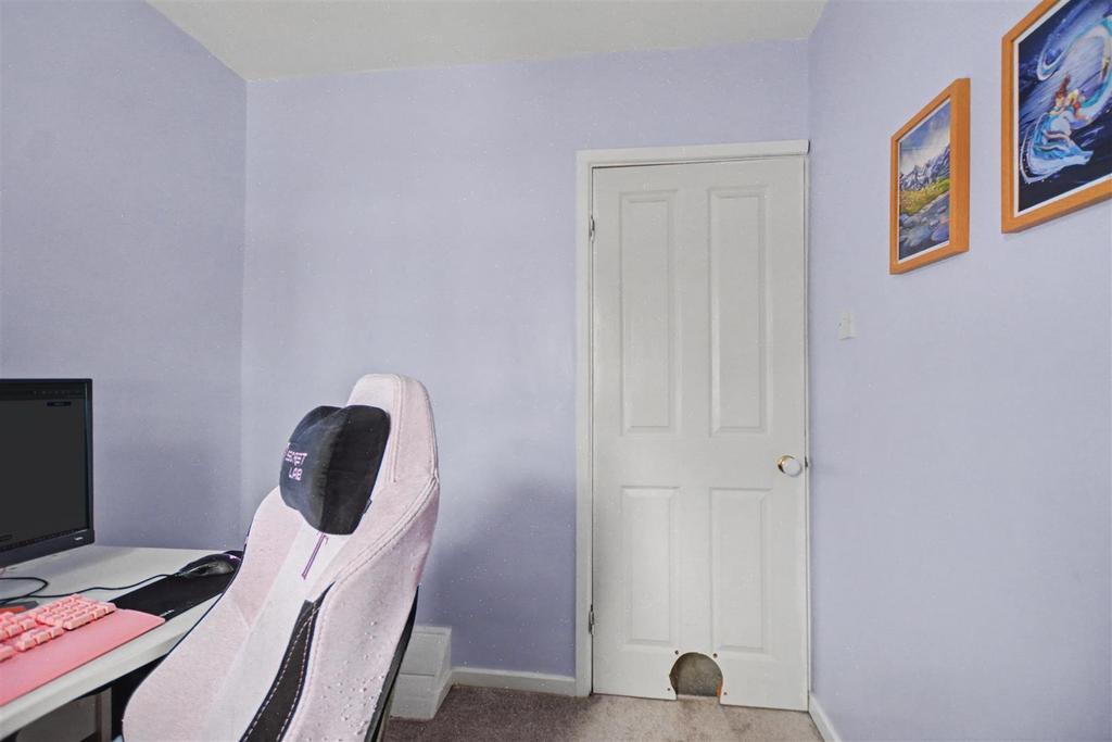 Bedroom 3 2.jpeg