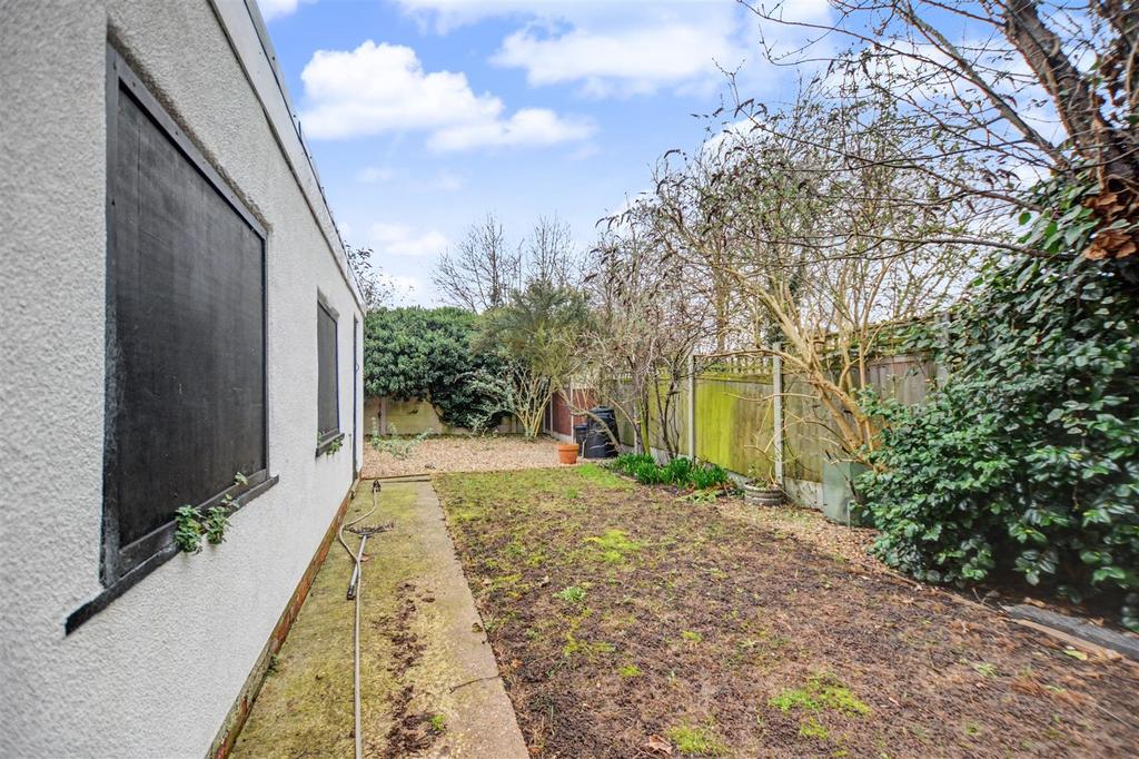 Garden 3.jpeg