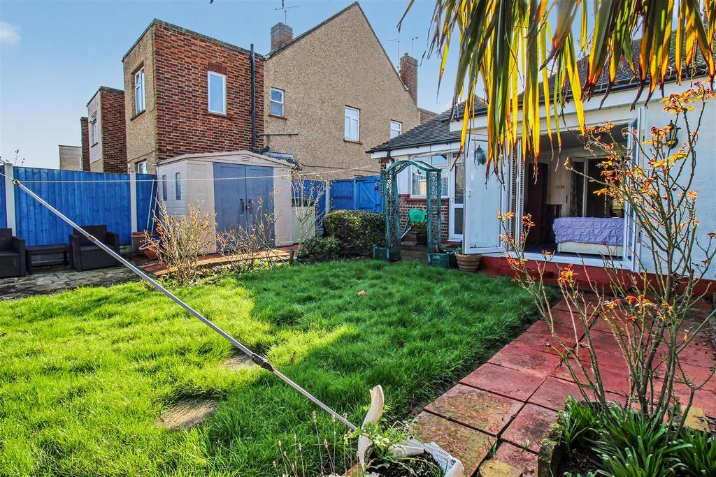 Rear Garden 2.jpg