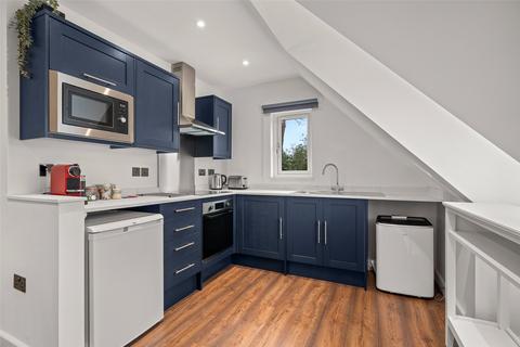 Studio to rent, Bagshot Road, Berkshire SL5