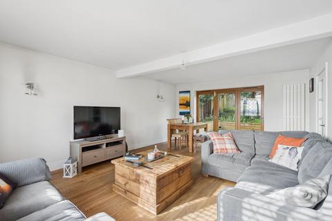 3 bedroom semi-detached house for sale, Chiltern Drive, Rickmansworth