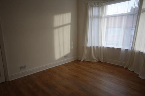 3 bedroom terraced house to rent, Stonycroft, Liverpool L13