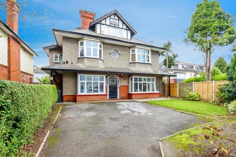 2 bedroom ground floor flat for sale, Ascham Road, BOURNEMOUTH