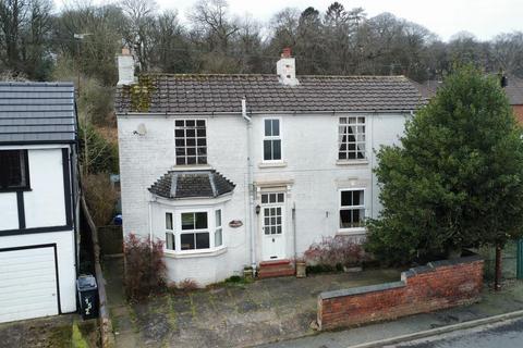 3 bedroom detached house for sale, Mount Pleasant, Kingswinford