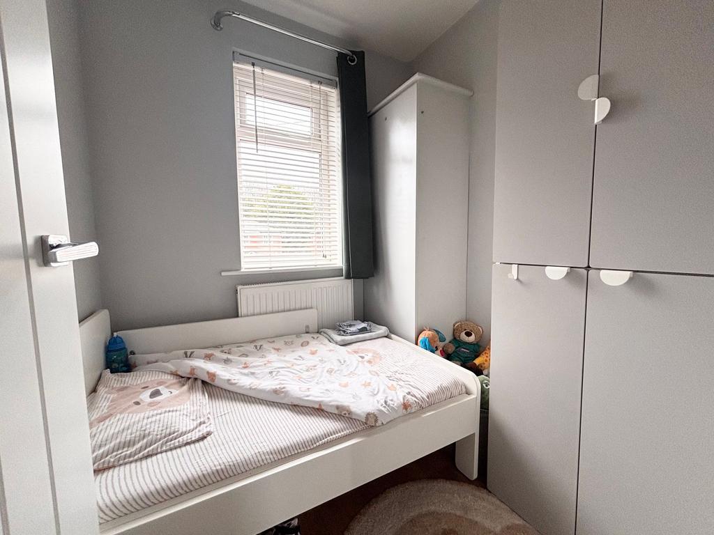 Study/Nursery/Toddler Bedroom