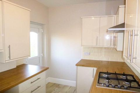 2 bedroom flat to rent, The Meadows, Gosforth