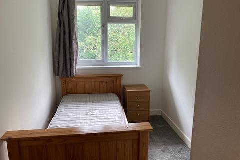 3 bedroom flat to rent, Southfield Park, Oxford OX4