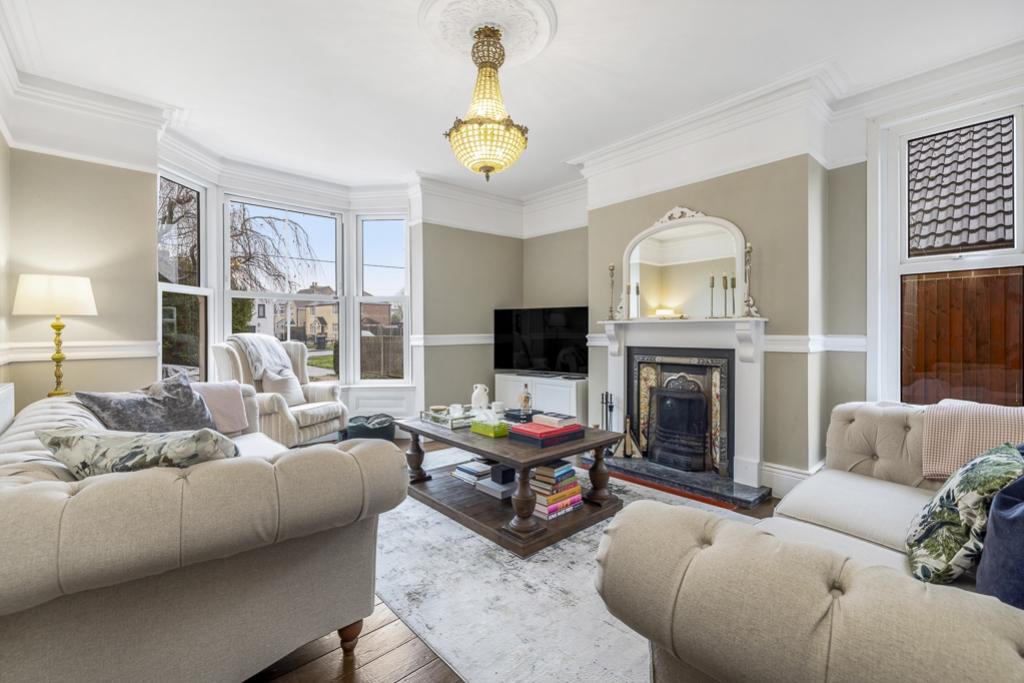 32 Lincoln Road (Metheringham)-10