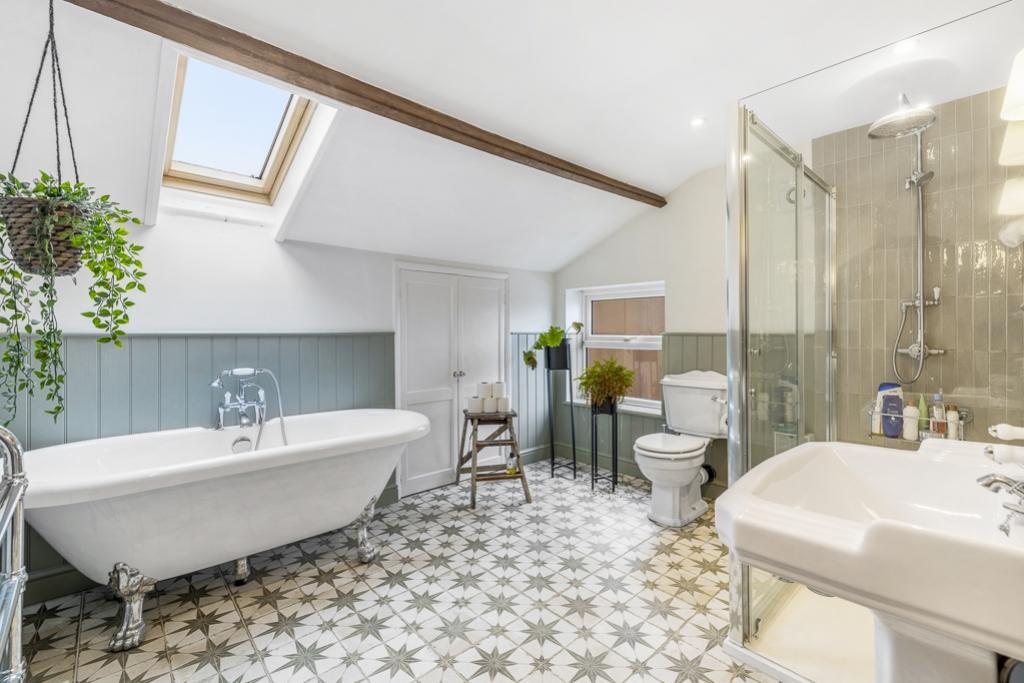 32 Lincoln Road (Metheringham)-23