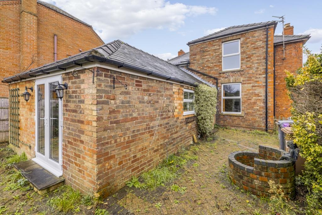 32 Lincoln Road (Metheringham)-5