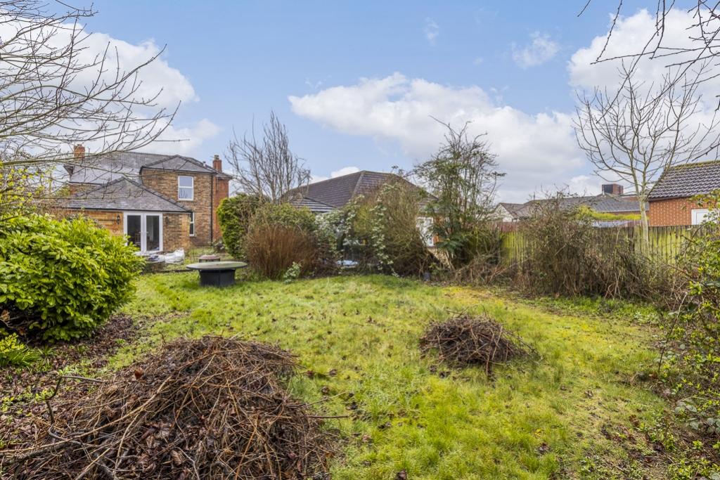 32 Lincoln Road (Metheringham)-7
