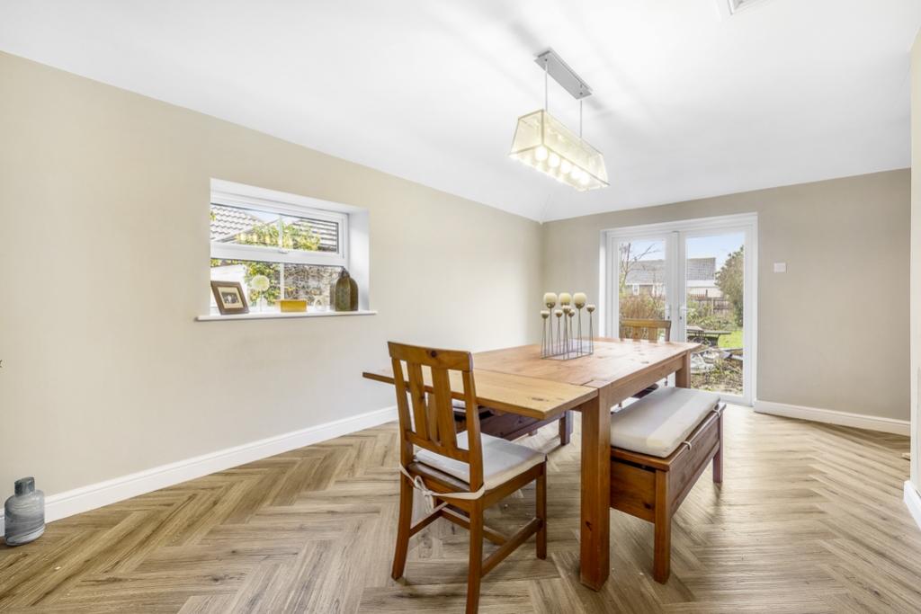 32 Lincoln Road (Metheringham)-17