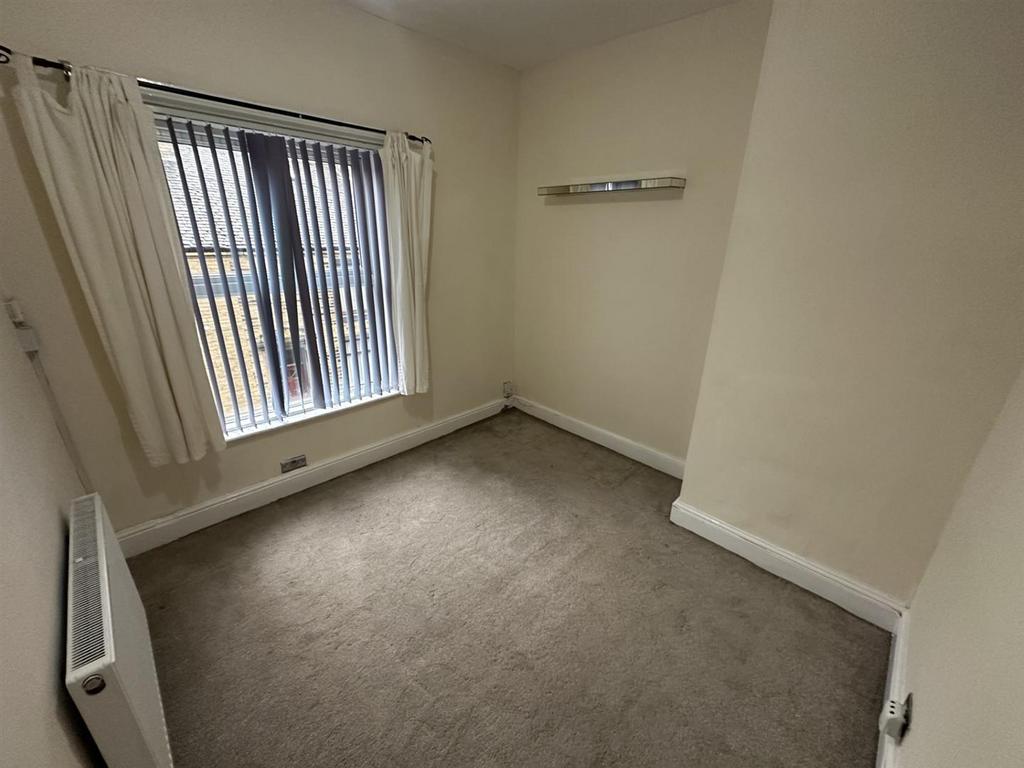 Bigger bedroom.jpg