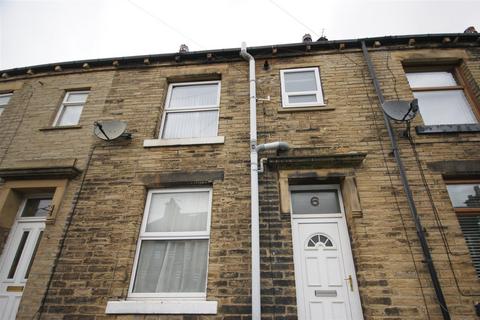 2 bedroom terraced house to rent, South Street, Brighouse