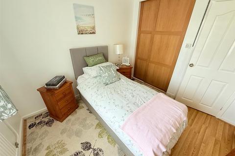 2 bedroom semi-detached bungalow for sale, Halt Road, Caister-On-Sea