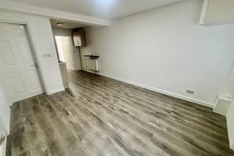 undefined, Bridge Street, Troedyrhiw, CF48