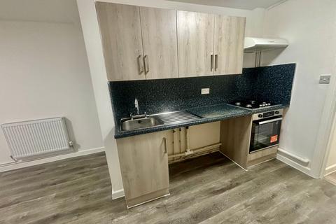 undefined, Bridge Street, Troedyrhiw, CF48