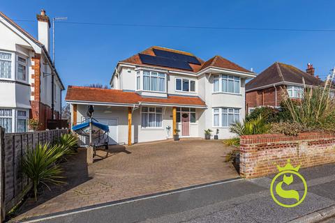 5 bedroom detached house for sale, Twemlow Avenue, Poole BH14