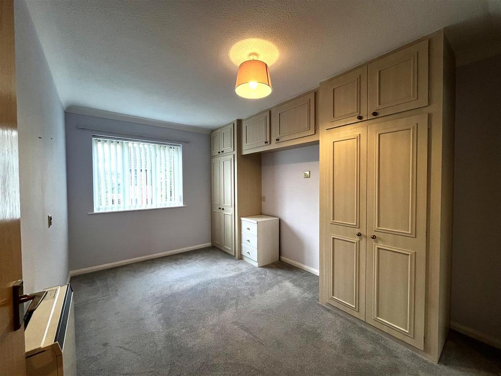 Bedroom.JPG