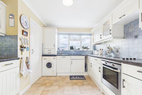 2 bedroom apartment for sale, Waterford Road, Highcliffe, Christchurch, Dorset, BH23