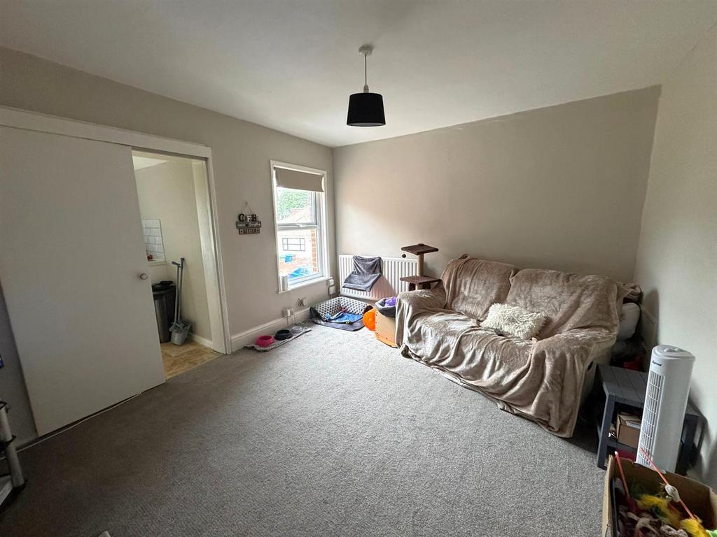 Living Room.jpg