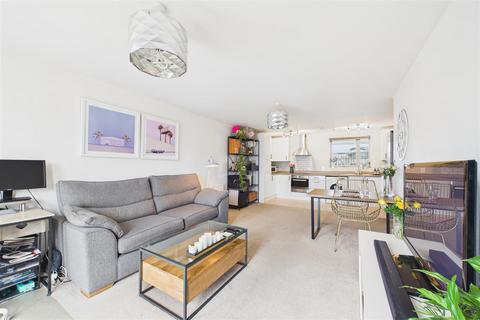 2 bedroom house for sale, Woodrow Court, 69 Camberwell Station Road, London, SE5