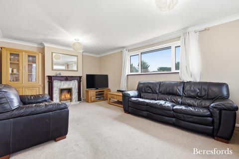 3 bedroom semi-detached house for sale, Prince Edward Road, Billericay, CM11