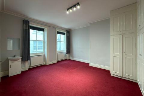 4 bedroom flat for sale, Flat 10H Hyde Park Mansions, Cabbell Street, Marylebone, London, NW1 5BG