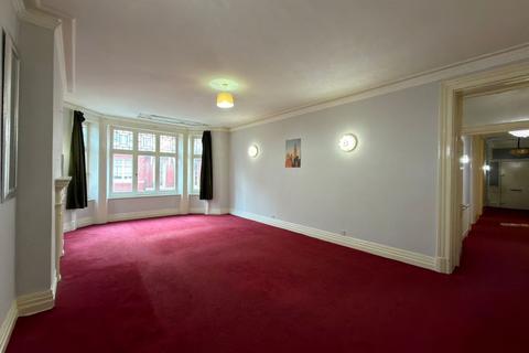 4 bedroom flat for sale, Flat 10H Hyde Park Mansions, Cabbell Street, Marylebone, London, NW1 5BG