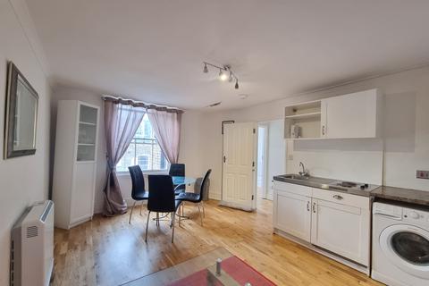 1 bedroom flat to rent, Queensborough Terrace, W2