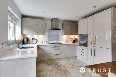 undefined, Headland Lane, Earlsheaton, WF12