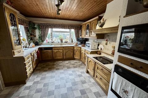 undefined, Parc Henry Lane, Ammanford