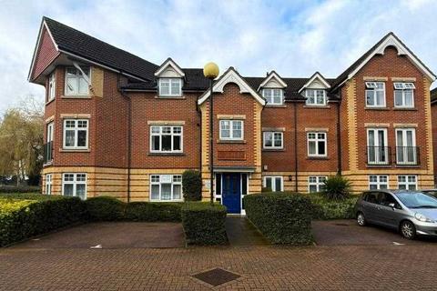 Grandfield Avenue, Watford