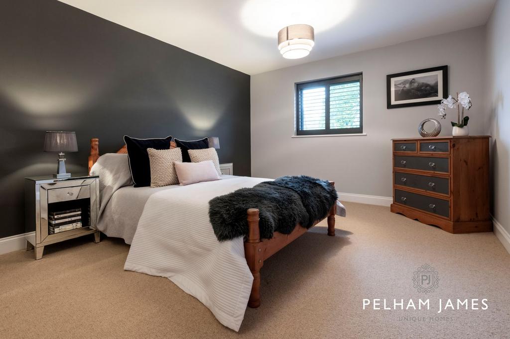 Third Bedroom, 10 Reeves Lane, Wing