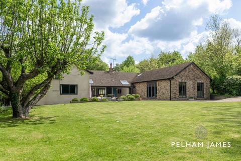 4 bedroom detached house for sale, Reeves Lane, Wing, LE15