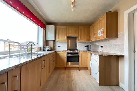 2 bedroom flat for sale, Weydale Avenue, Scarborough, YO12