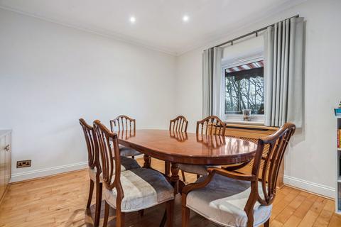 3 bedroom flat for sale, Welcote Drive, Northwood HA6