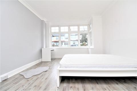 undefined, Abbots Way, Beckenham BR3