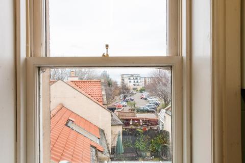 undefined, 30/1 Portobello High Street, Edinburgh, EH15 1DD
