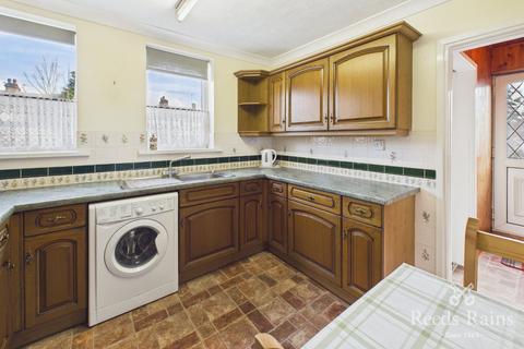 undefined, Wheatcroft, West Yorkshire WF10